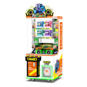 THE CASSETE GIFT GMAE MACHINE